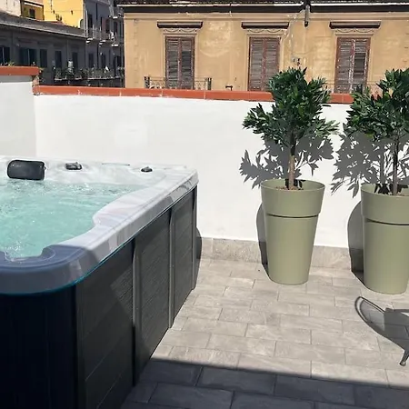 Apartment Attico Jacuzzi Politeama